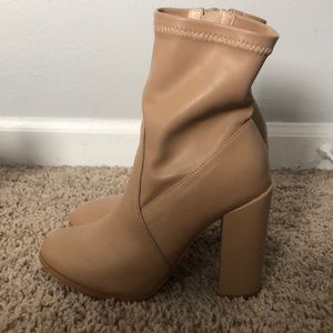 Size 5 Nude Booties